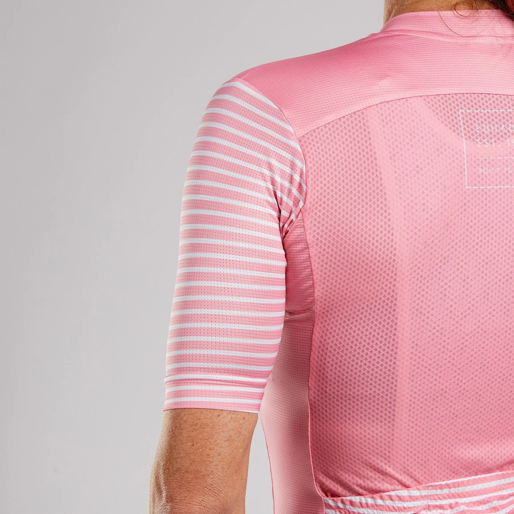 Squadra Women's PRO CYCLE AERO JERSEY - ROSA